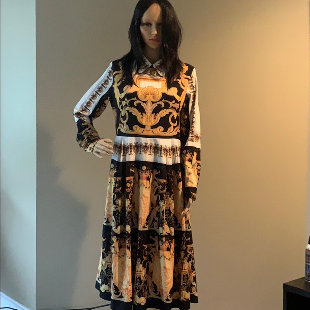 Medusa style gorgeous dress